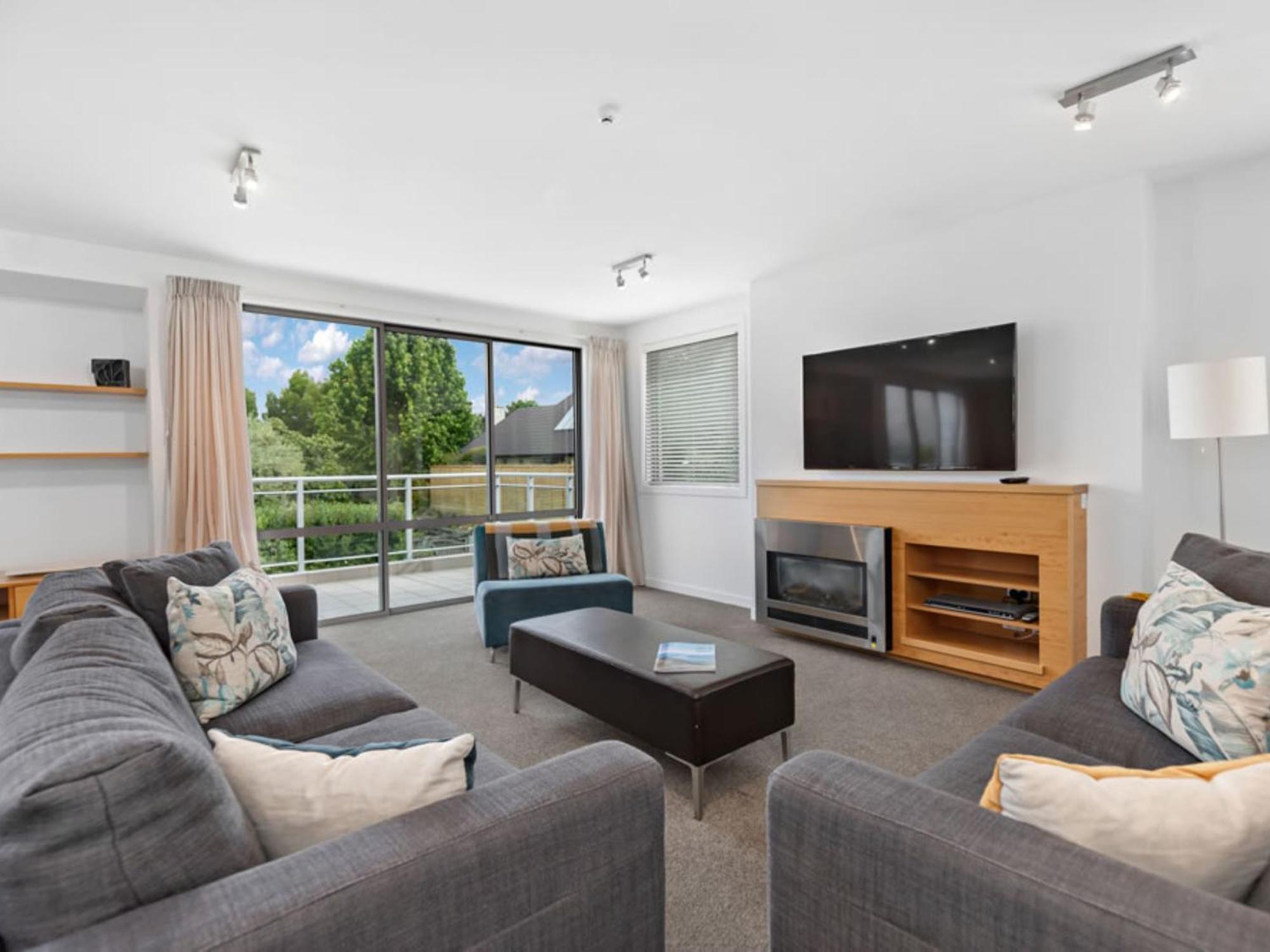 Belvedere Apartments Wanaka Esterno foto